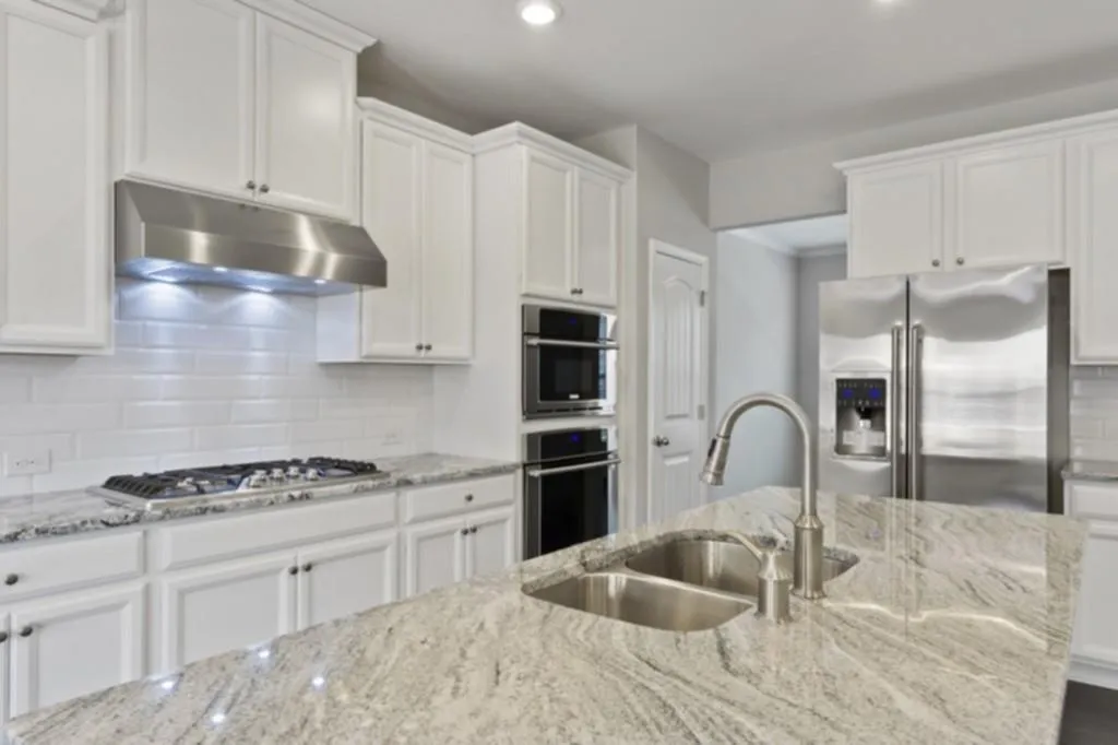 369 Provenance Drive, Sandy Springs, Georgia 30328, 3 Bedrooms Bedrooms, ,3 BathroomsBathrooms,Residential,Sold,369 Provenance Drive,6555947