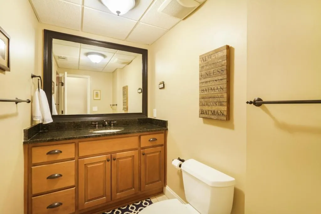 1805 Redbourne Drive, Sandy Springs, Georgia 30350, 5 Bedrooms Bedrooms, ,4 BathroomsBathrooms,Residential,Sold,1805 Redbourne Drive,6541920