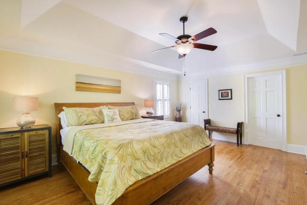 1805 Redbourne Drive, Sandy Springs, Georgia 30350, 5 Bedrooms Bedrooms, ,4 BathroomsBathrooms,Residential,Sold,1805 Redbourne Drive,6541920