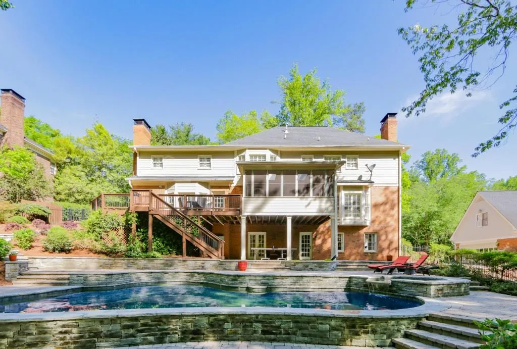 1805 Redbourne Drive, Sandy Springs, Georgia 30350, 5 Bedrooms Bedrooms, ,4 BathroomsBathrooms,Residential,Sold,1805 Redbourne Drive,6541920