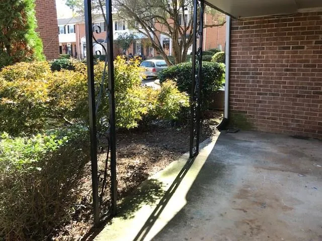6520 Roswell Road Unit 56, Atlanta, Georgia 30328, 2 Bedrooms Bedrooms, ,2 BathroomsBathrooms,Residential,Sold,6520 Roswell Road Unit 56,6097938