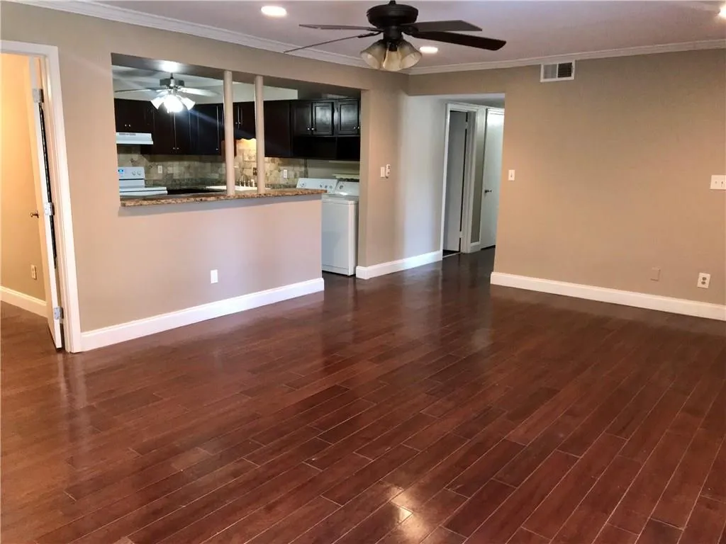 6520 Roswell Road Unit 56, Atlanta, Georgia 30328, 2 Bedrooms Bedrooms, ,2 BathroomsBathrooms,Residential,Sold,6520 Roswell Road Unit 56,6097938