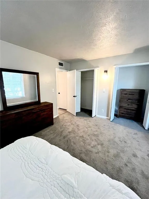 6700 Roswell Road Unit 32c, Atlanta, Georgia 30328, 2 Bedrooms Bedrooms, ,2 BathroomsBathrooms,Residential,Sold,6700 Roswell Road Unit 32c,7251191