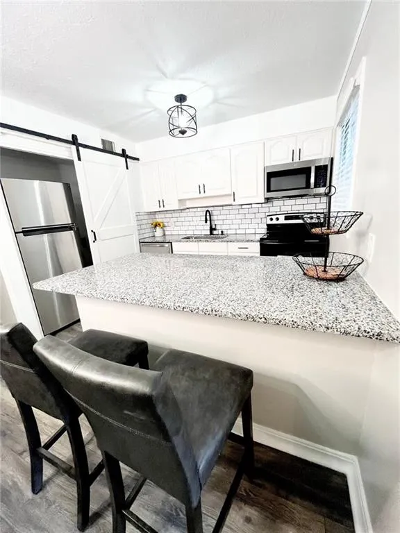 6700 Roswell Road Unit 32c, Atlanta, Georgia 30328, 2 Bedrooms Bedrooms, ,2 BathroomsBathrooms,Residential,Sold,6700 Roswell Road Unit 32c,7251191