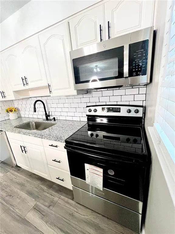 6700 Roswell Road Unit 32c, Atlanta, Georgia 30328, 2 Bedrooms Bedrooms, ,2 BathroomsBathrooms,Residential,Sold,6700 Roswell Road Unit 32c,7251191