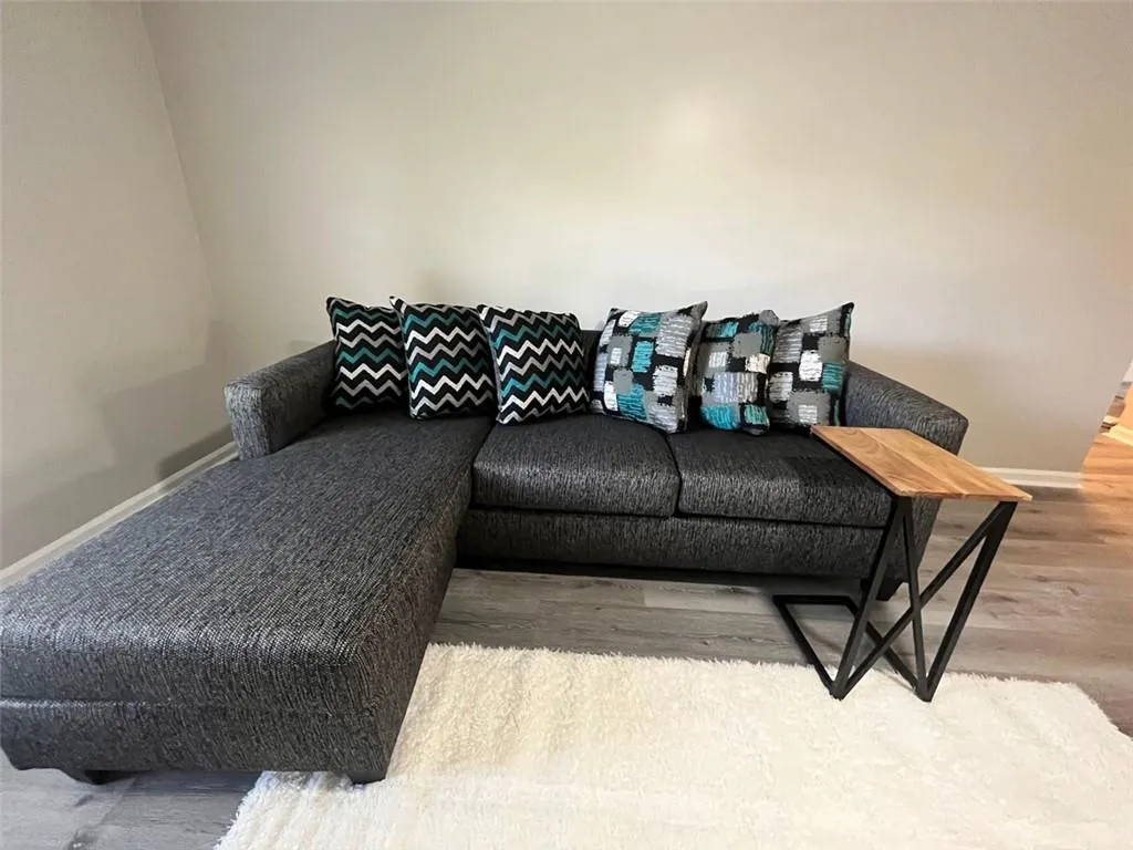 6700 Roswell Road Unit 32c, Atlanta, Georgia 30328, 2 Bedrooms Bedrooms, ,2 BathroomsBathrooms,Residential,Sold,6700 Roswell Road Unit 32c,7251191