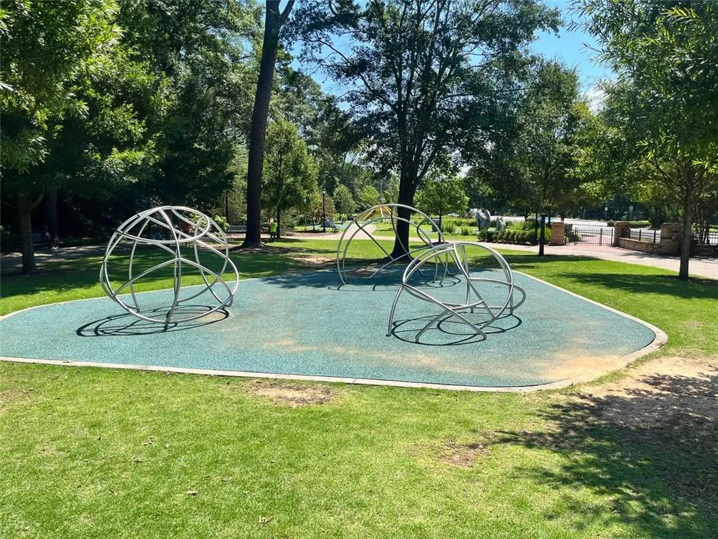 6700 Roswell Road Unit 32c, Atlanta, Georgia 30328, 2 Bedrooms Bedrooms, ,2 BathroomsBathrooms,Residential,Sold,6700 Roswell Road Unit 32c,7251191