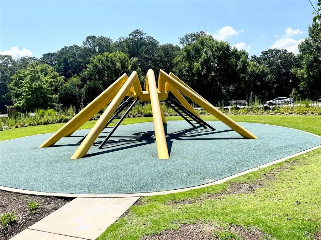 6700 Roswell Road Unit 32c, Atlanta, Georgia 30328, 2 Bedrooms Bedrooms, ,2 BathroomsBathrooms,Residential,Sold,6700 Roswell Road Unit 32c,7251191