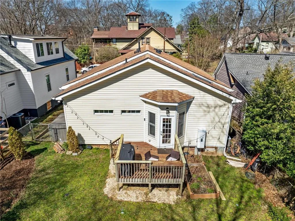 1164 Niles Avenue Nw, Atlanta, Georgia 30318, 2 Bedrooms Bedrooms, ,2 BathroomsBathrooms,Residential,Sold,1164 Niles Avenue Nw,7546030