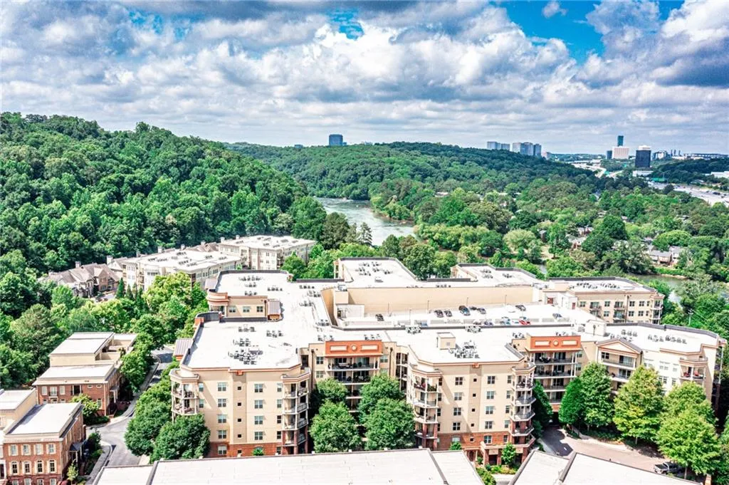 200 River Vista Drive Unit 310, Atlanta, Georgia 30339, 1 Bedroom Bedrooms, ,1 BathroomBathrooms,Residential,Sold,200 River Vista Drive Unit 310,7061911