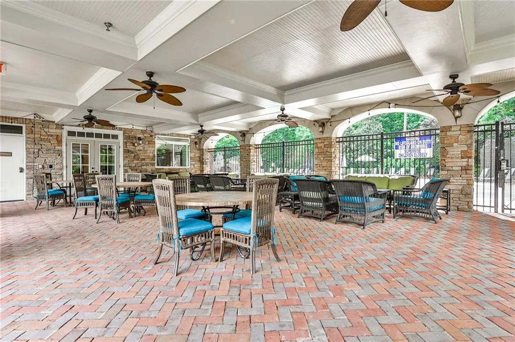 200 River Vista Drive Unit 310, Atlanta, Georgia 30339, 1 Bedroom Bedrooms, ,1 BathroomBathrooms,Residential,Sold,200 River Vista Drive Unit 310,7061911