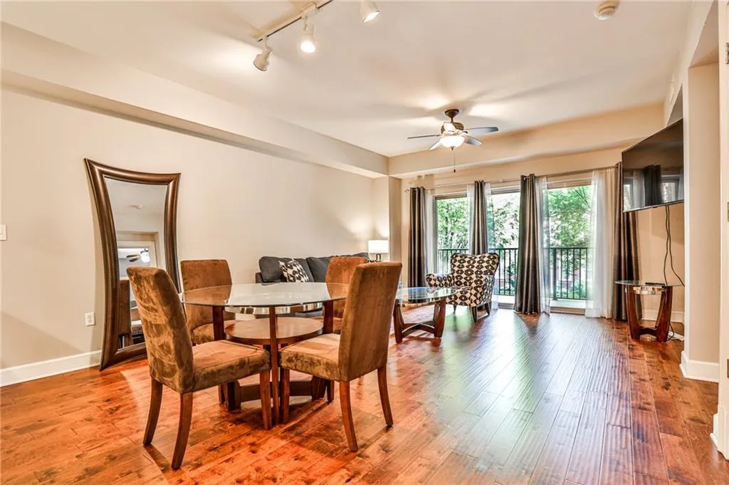 200 River Vista Drive Unit 310, Atlanta, Georgia 30339, 1 Bedroom Bedrooms, ,1 BathroomBathrooms,Residential,Sold,200 River Vista Drive Unit 310,7061911