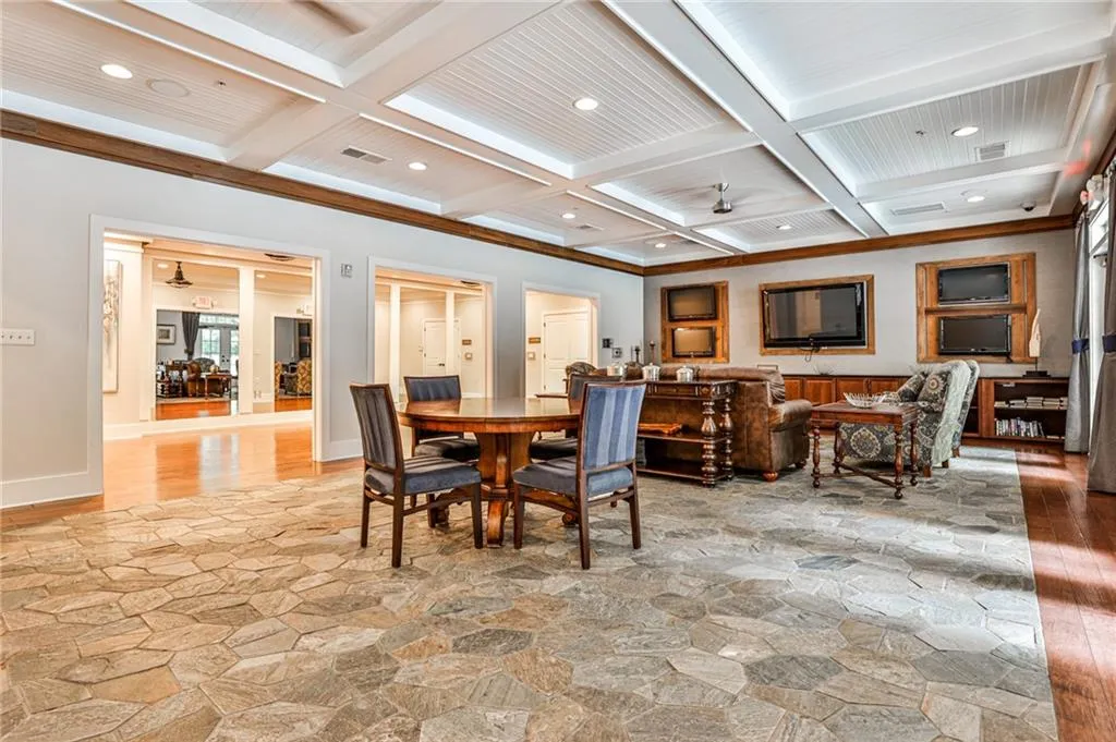 200 River Vista Drive Unit 310, Atlanta, Georgia 30339, 1 Bedroom Bedrooms, ,1 BathroomBathrooms,Residential,Sold,200 River Vista Drive Unit 310,7061911