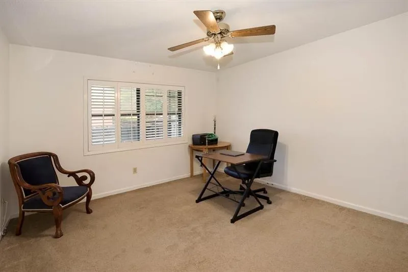 6851 Roswell Road Unit I6, Atlanta, Georgia 30328, 3 Bedrooms Bedrooms, ,2 BathroomsBathrooms,Residential,Sold,6851 Roswell Road Unit I6,6512893