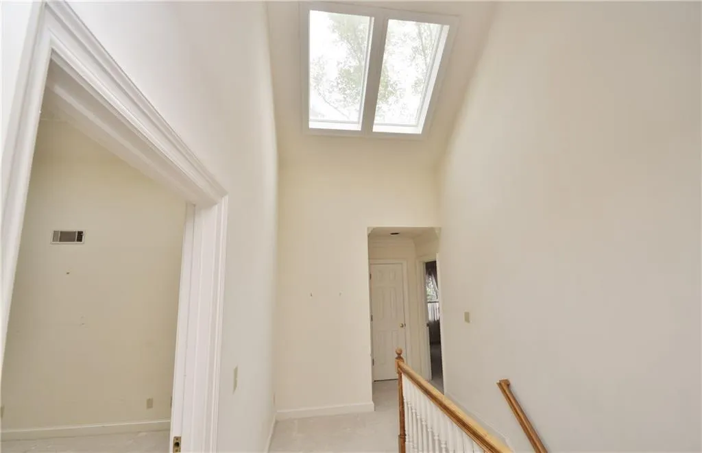 6725 Laurian Wood Drive, Sandy Springs, Georgia 30328, 4 Bedrooms Bedrooms, ,4 BathroomsBathrooms,Residential,Sold,6725 Laurian Wood Drive,5747129