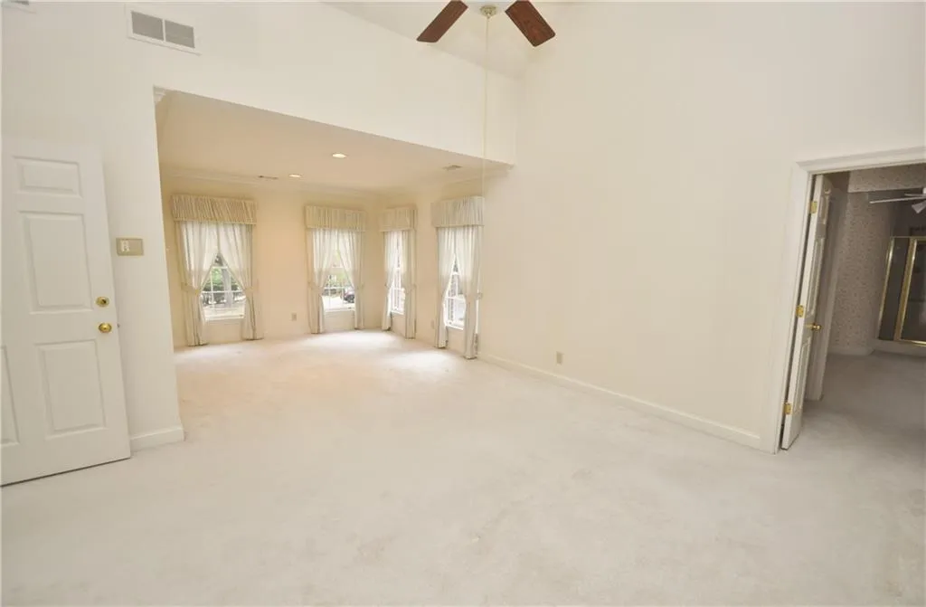 6725 Laurian Wood Drive, Sandy Springs, Georgia 30328, 4 Bedrooms Bedrooms, ,4 BathroomsBathrooms,Residential,Sold,6725 Laurian Wood Drive,5747129