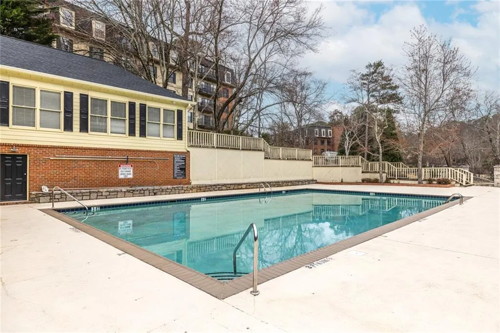 28316 Plantation Drive Ne, Atlanta, Georgia 30324, 2 Bedrooms Bedrooms, 0 ,2 BathroomsBathrooms,Residential,For Sale,28316 Plantation Drive Ne,7736411