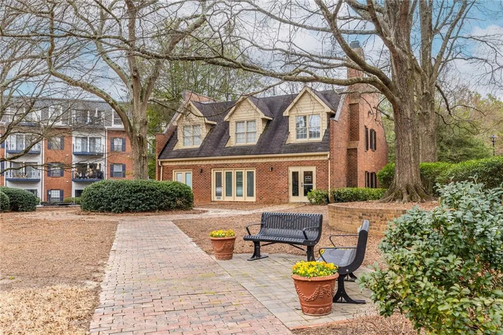 28316 Plantation Drive Ne, Atlanta, Georgia 30324, 2 Bedrooms Bedrooms, 0 ,2 BathroomsBathrooms,Residential,For Sale,28316 Plantation Drive Ne,7736411