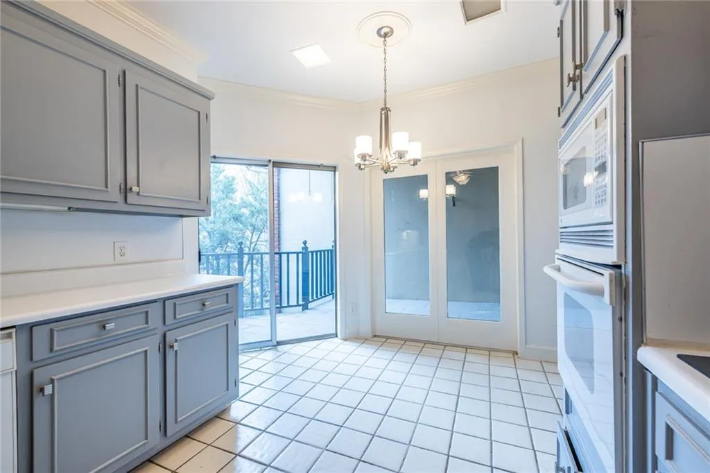 28316 Plantation Drive Ne, Atlanta, Georgia 30324, 2 Bedrooms Bedrooms, 0 ,2 BathroomsBathrooms,Residential,For Sale,28316 Plantation Drive Ne,7736411