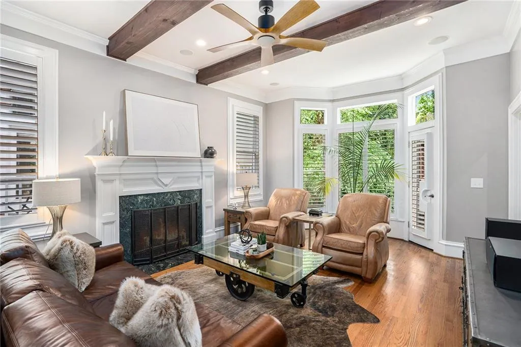 29 Greenland Trace, Atlanta, Georgia 30342, 3 Bedrooms Bedrooms, ,3 BathroomsBathrooms,Residential,For Sale,29 Greenland Trace,7617955