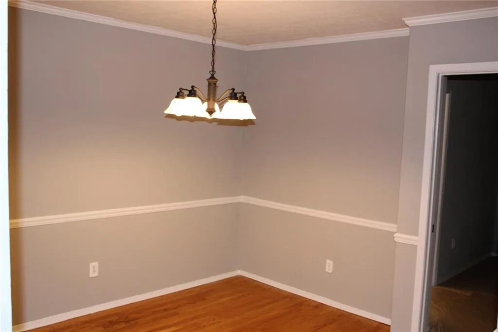 1408 Vicksburg Place, Sandy Springs, Georgia 30350, 2 Bedrooms Bedrooms, ,2 BathroomsBathrooms,Residential,Sold,1408 Vicksburg Place,5709916