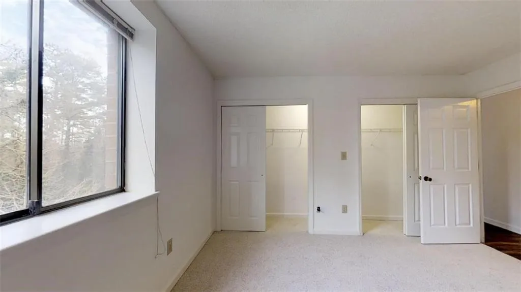 300 Johnson Ferry Road Ne Unit A301, Sandy Springs, Georgia 30328, 1 Bedroom Bedrooms, ,1 BathroomBathrooms,Residential,Sold,300 Johnson Ferry Road Ne Unit A301,6507523