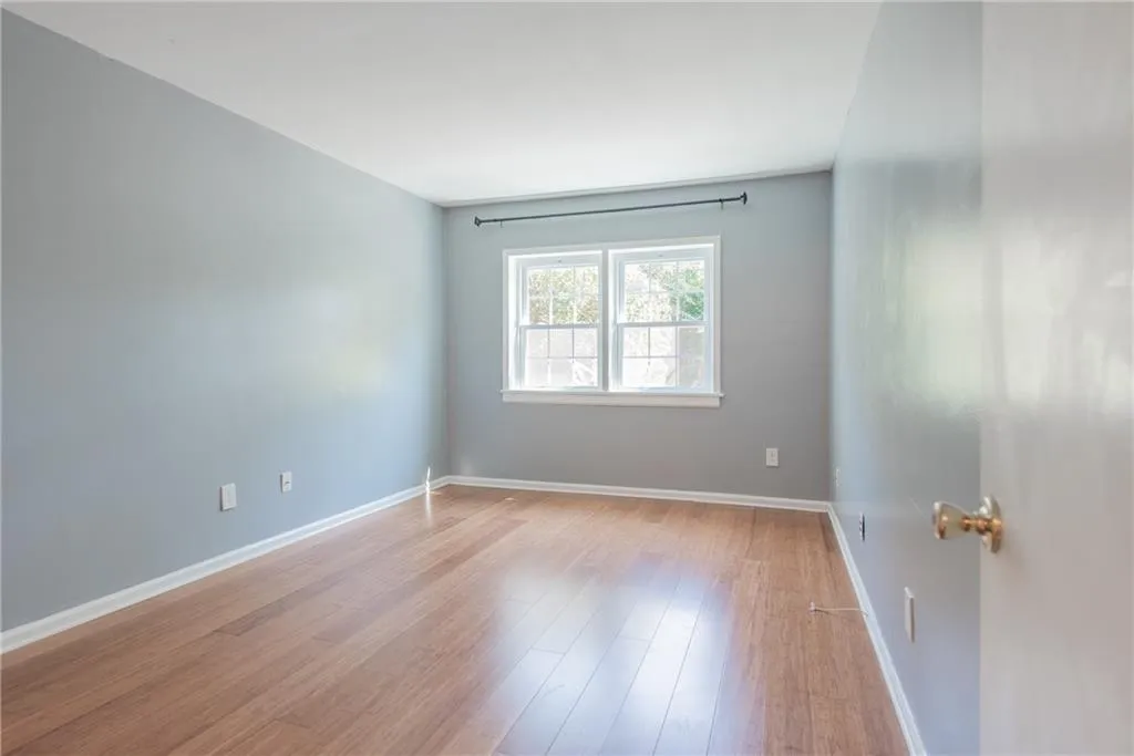 6520 Roswell Road Unit 68, Sandy Springs, Georgia 30328, 2 Bedrooms Bedrooms, ,2 BathroomsBathrooms,Residential,Sold,6520 Roswell Road Unit 68,6616033