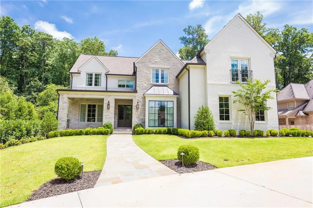 5217 Lake Forrest Drive, Atlanta, Georgia 30342, 6 Bedrooms Bedrooms, ,6 BathroomsBathrooms,Residential,Sold,5217 Lake Forrest Drive,6044121