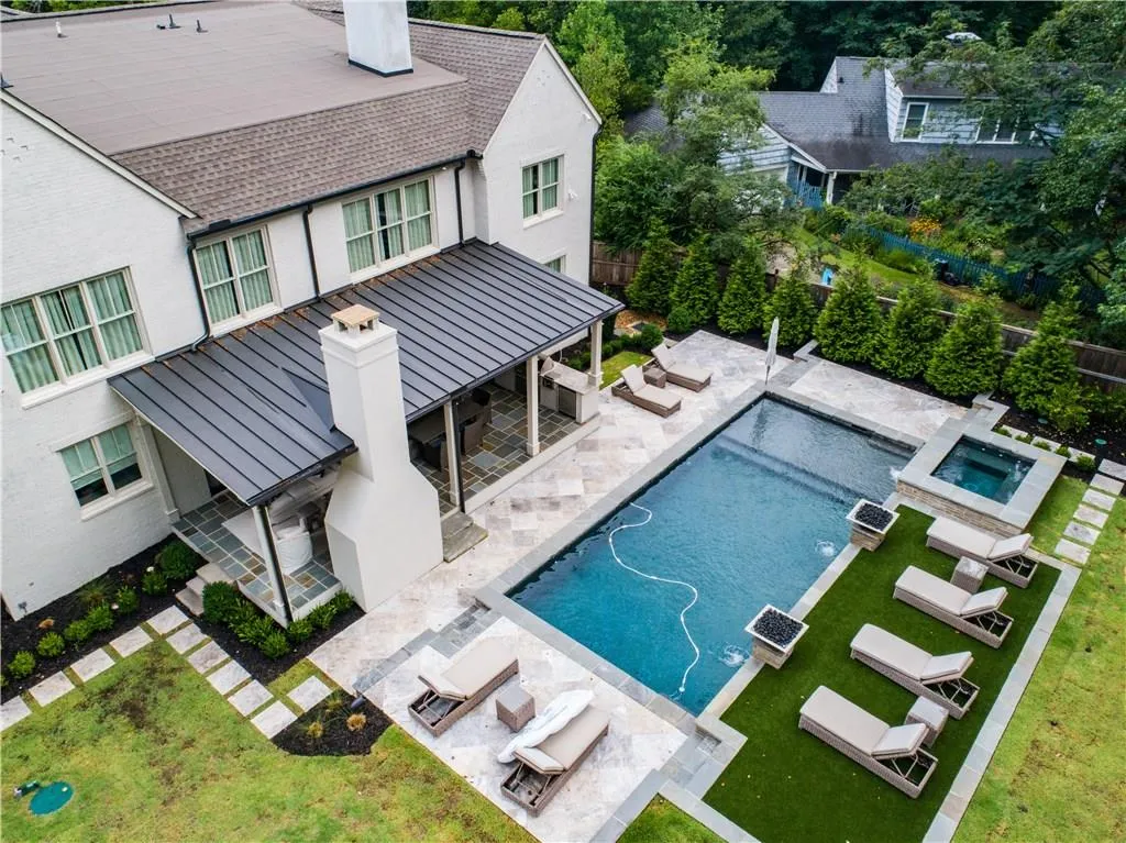 5217 Lake Forrest Drive, Atlanta, Georgia 30342, 6 Bedrooms Bedrooms, ,6 BathroomsBathrooms,Residential,Sold,5217 Lake Forrest Drive,6044121