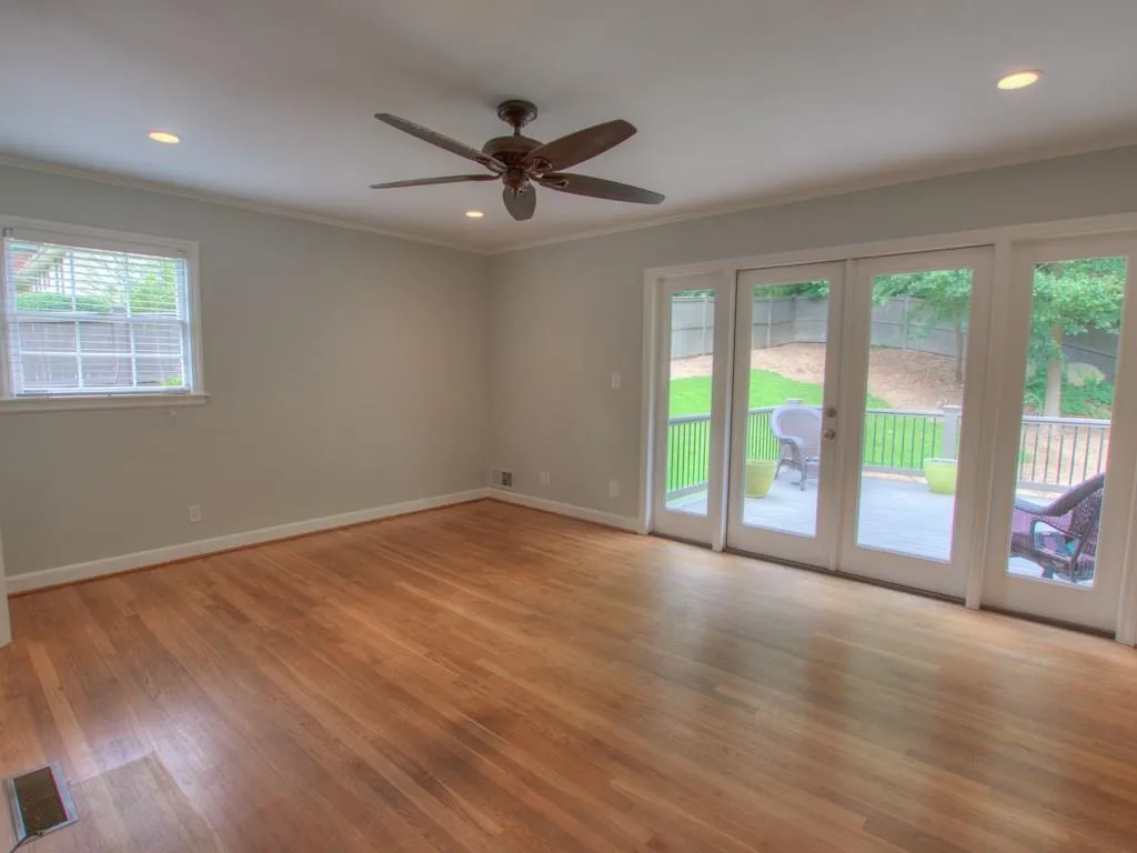 6870 Heathfield Drive, Atlanta, Georgia 30328, 4 Bedrooms Bedrooms, ,3 BathroomsBathrooms,Residential,Sold,6870 Heathfield Drive,5891361