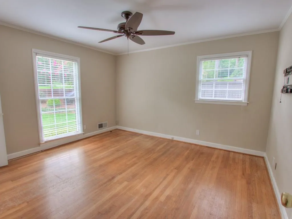 6870 Heathfield Drive, Atlanta, Georgia 30328, 4 Bedrooms Bedrooms, ,3 BathroomsBathrooms,Residential,Sold,6870 Heathfield Drive,5891361