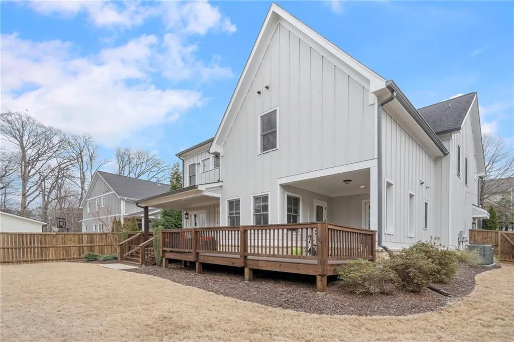 2174 Pine Cone Lane Ne, Atlanta, Georgia 30319, 4 Bedrooms Bedrooms, 0 ,3 BathroomsBathrooms,Residential,For Sale,2174 Pine Cone Lane Ne,7725238