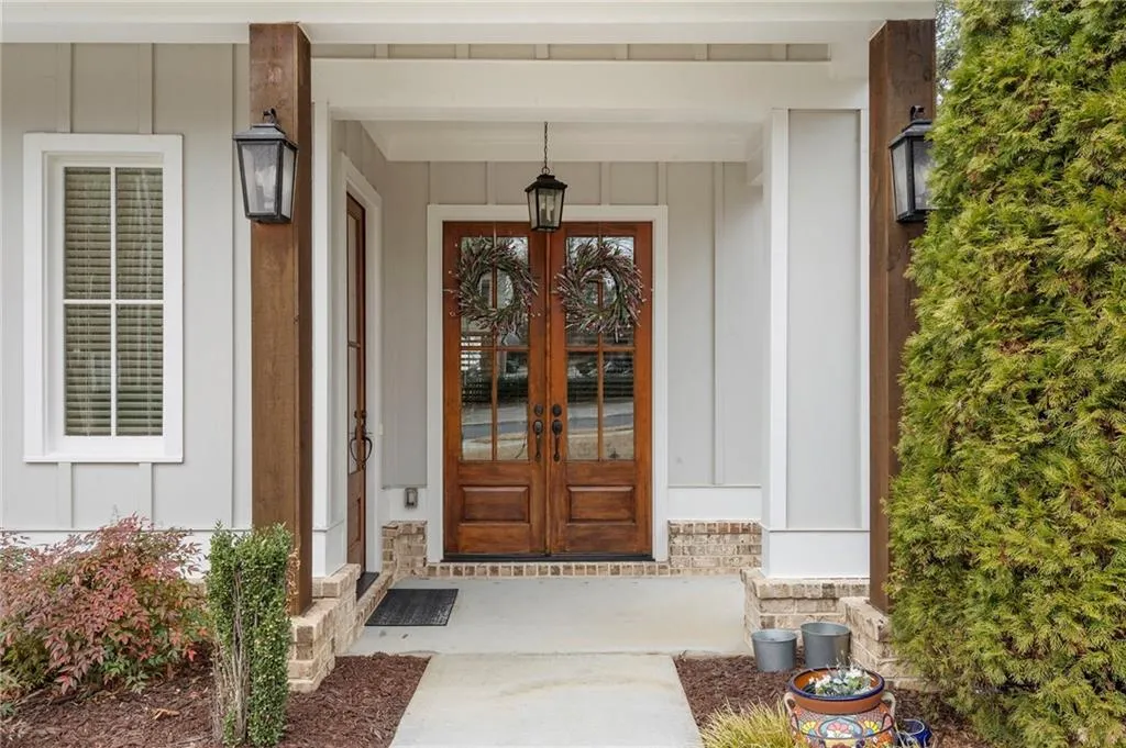 2174 Pine Cone Lane Ne, Atlanta, Georgia 30319, 4 Bedrooms Bedrooms, 0 ,3 BathroomsBathrooms,Residential,For Sale,2174 Pine Cone Lane Ne,7725238