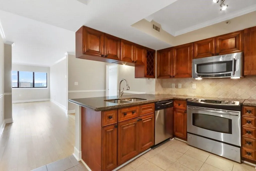 795 Hammond Drive Unit 1113, Sandy Springs, Georgia 30328, 2 Bedrooms Bedrooms, ,2 BathroomsBathrooms,Residential,Sold,795 Hammond Drive Unit 1113,7073998