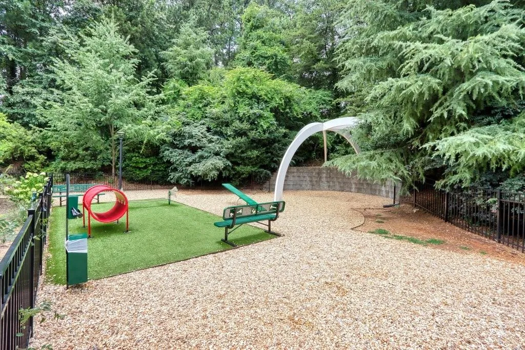 795 Hammond Drive Unit 1113, Sandy Springs, Georgia 30328, 2 Bedrooms Bedrooms, ,2 BathroomsBathrooms,Residential,Sold,795 Hammond Drive Unit 1113,7073998