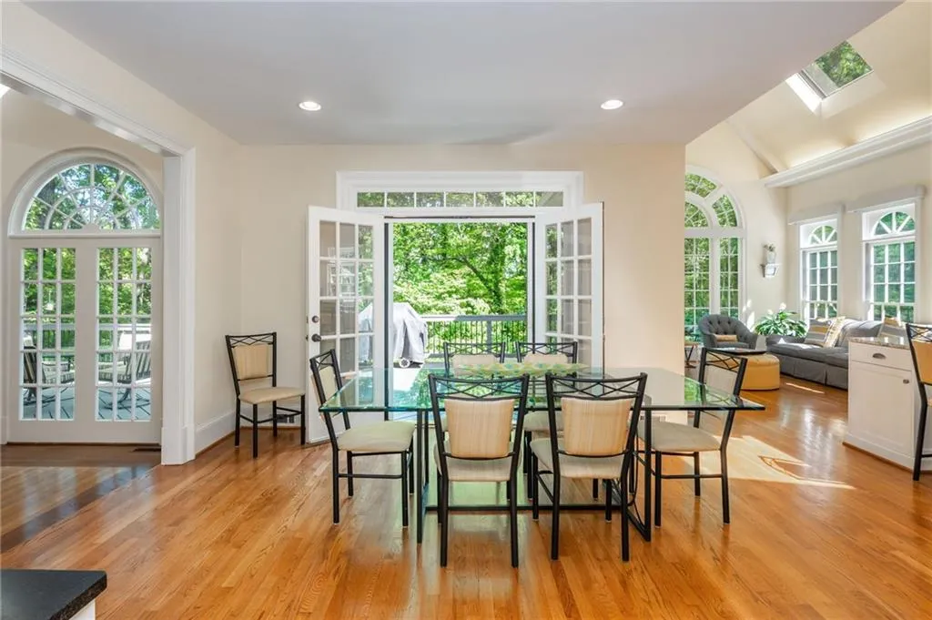 3 Powers Chase Circle, Atlanta, Georgia 30327, 5 Bedrooms Bedrooms, ,4 BathroomsBathrooms,Residential,For Sale,3 Powers Chase Circle,7756364