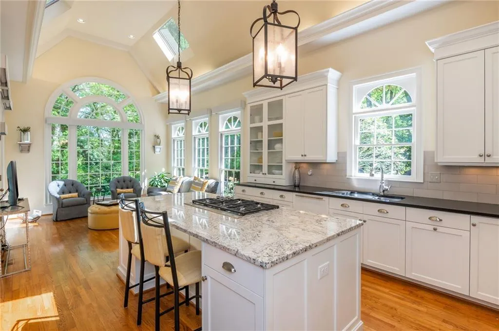 3 Powers Chase Circle, Atlanta, Georgia 30327, 5 Bedrooms Bedrooms, ,4 BathroomsBathrooms,Residential,For Sale,3 Powers Chase Circle,7756364