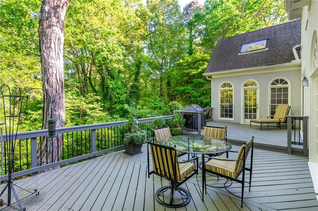 3 Powers Chase Circle, Atlanta, Georgia 30327, 5 Bedrooms Bedrooms, ,4 BathroomsBathrooms,Residential,For Sale,3 Powers Chase Circle,7756364