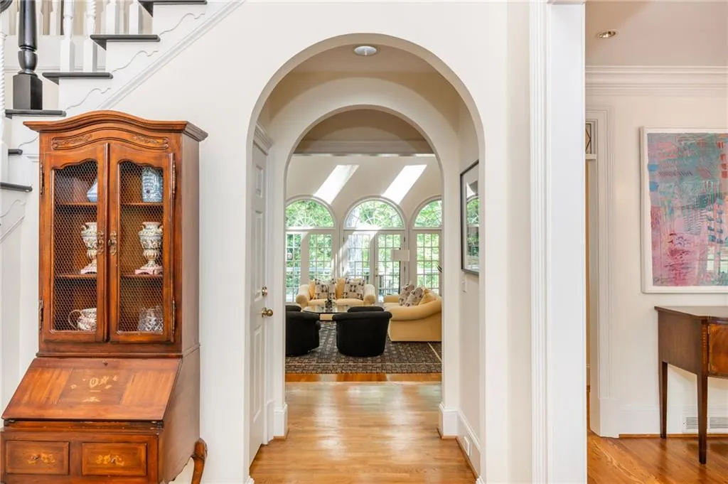 3 Powers Chase Circle, Atlanta, Georgia 30327, 5 Bedrooms Bedrooms, ,4 BathroomsBathrooms,Residential,For Sale,3 Powers Chase Circle,7756364