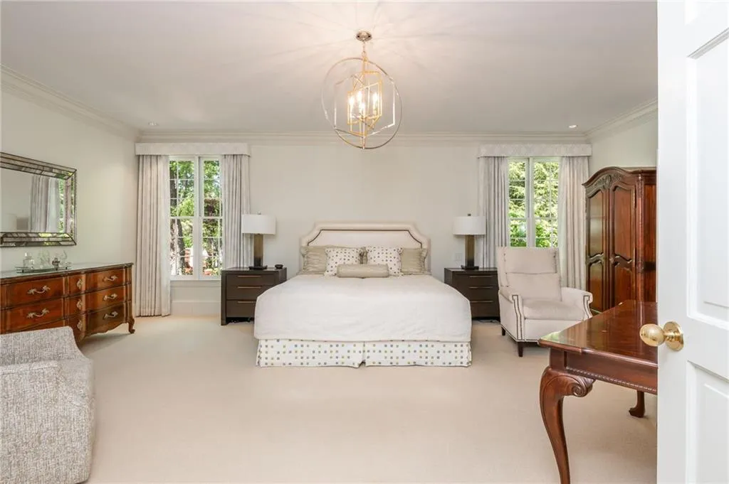 3 Powers Chase Circle, Atlanta, Georgia 30327, 5 Bedrooms Bedrooms, ,4 BathroomsBathrooms,Residential,For Sale,3 Powers Chase Circle,7756364