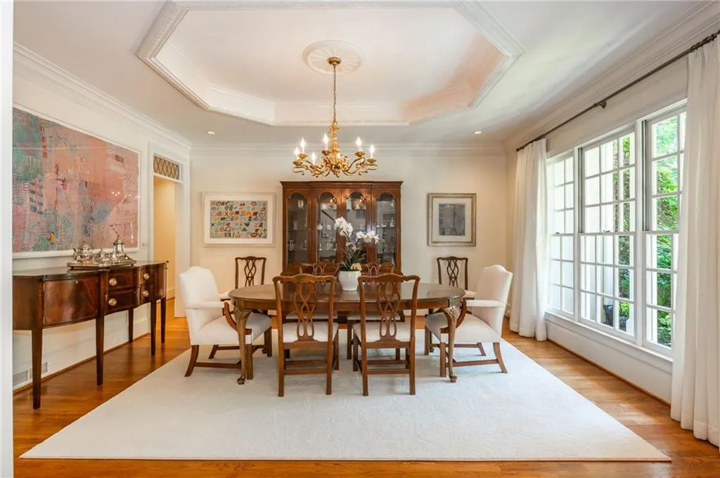 3 Powers Chase Circle, Atlanta, Georgia 30327, 5 Bedrooms Bedrooms, ,4 BathroomsBathrooms,Residential,For Sale,3 Powers Chase Circle,7756364