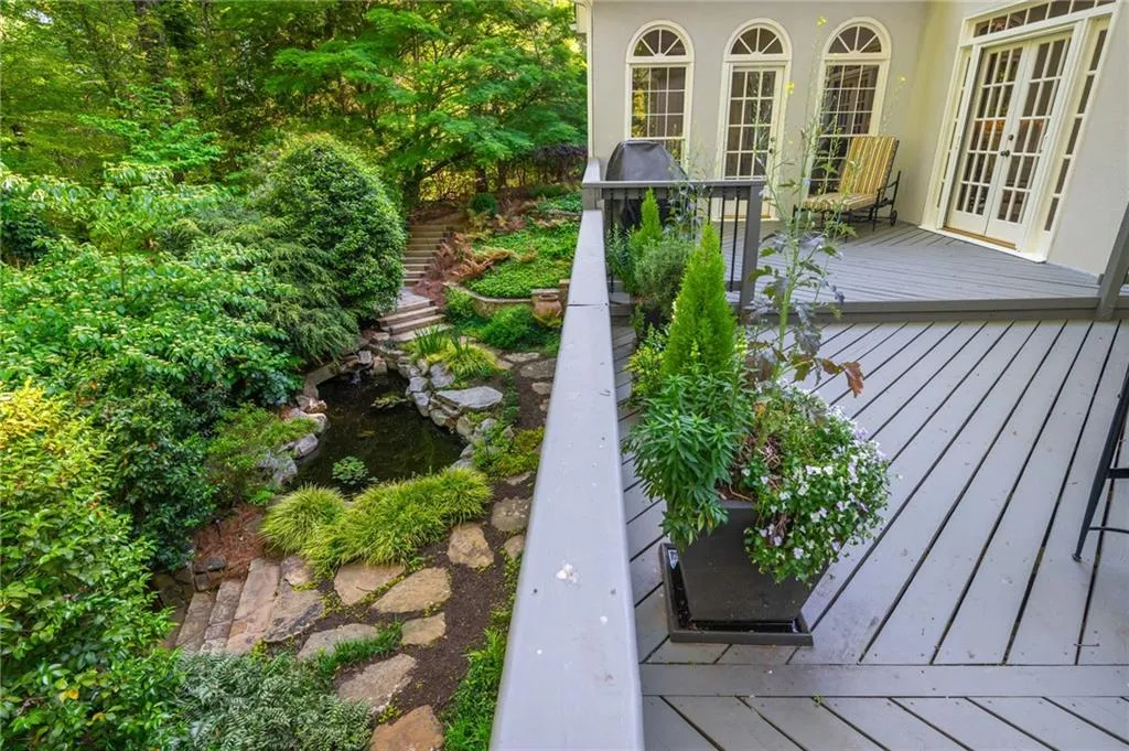 3 Powers Chase Circle, Atlanta, Georgia 30327, 5 Bedrooms Bedrooms, ,4 BathroomsBathrooms,Residential,For Sale,3 Powers Chase Circle,7756364