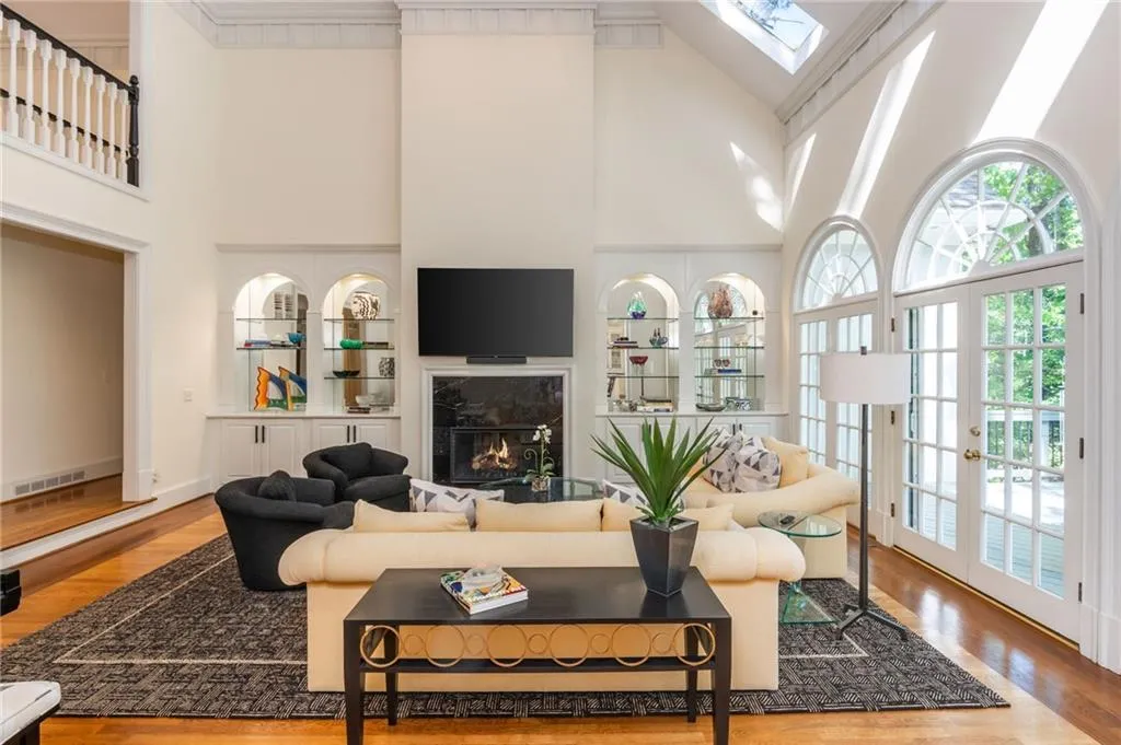 3 Powers Chase Circle, Atlanta, Georgia 30327, 5 Bedrooms Bedrooms, ,4 BathroomsBathrooms,Residential,For Sale,3 Powers Chase Circle,7756364