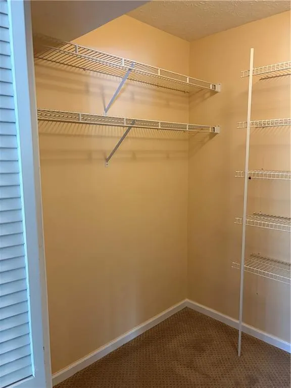 Walk in closet