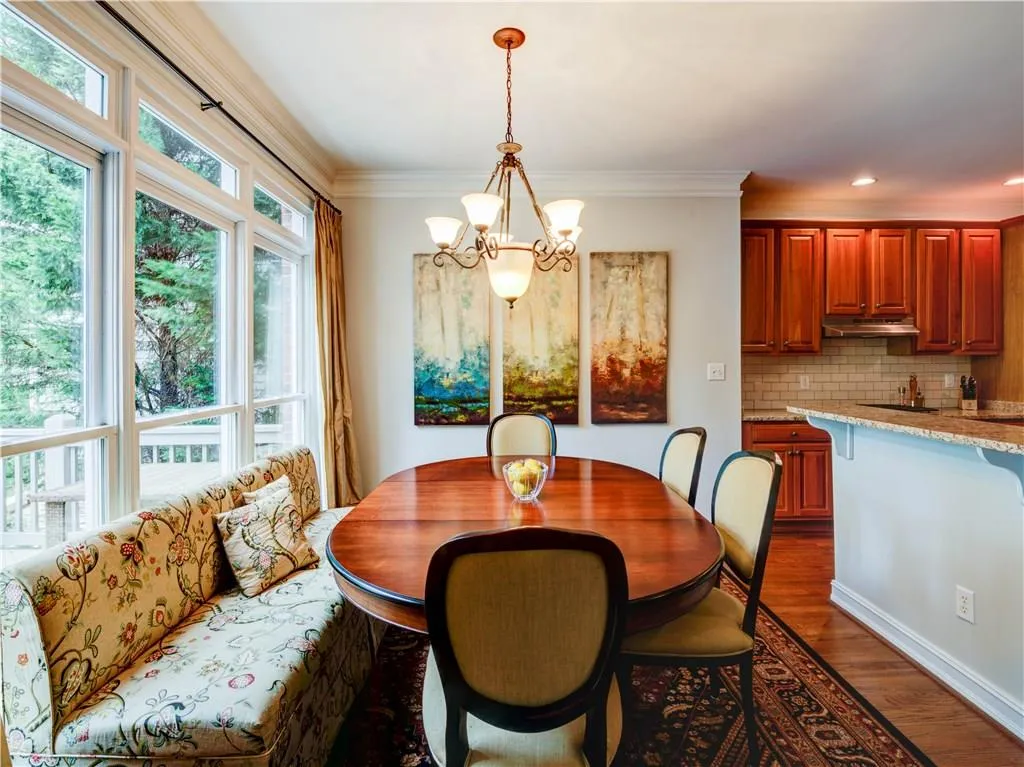 1139 Brookhaven North Circle Ne, Brookhaven, Georgia 30319, 4 Bedrooms Bedrooms, ,3 BathroomsBathrooms,Residential,Sold,1139 Brookhaven North Circle Ne,5656099