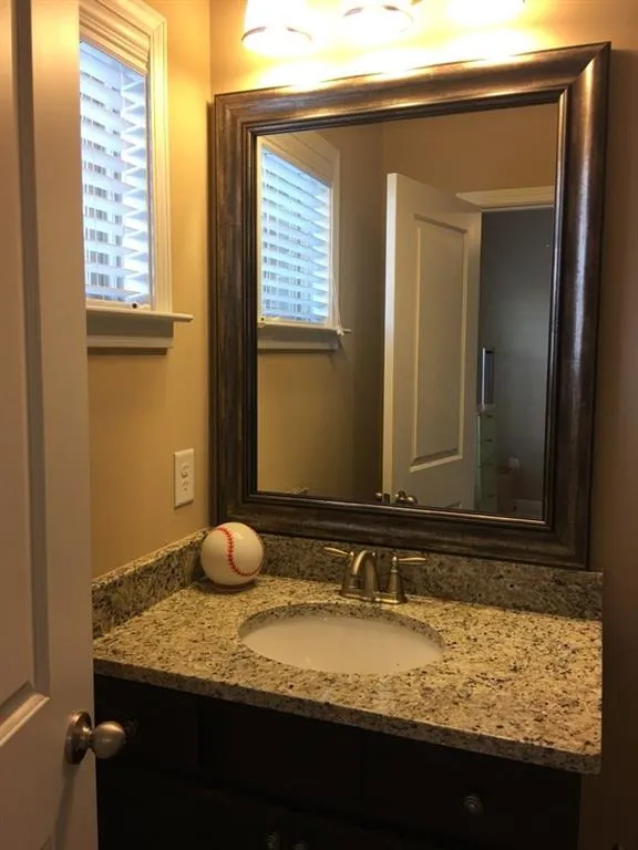 331 Alderwood Lane, Atlanta, Georgia 30328, 3 Bedrooms Bedrooms, ,3 BathroomsBathrooms,Residential,Sold,331 Alderwood Lane,5989901