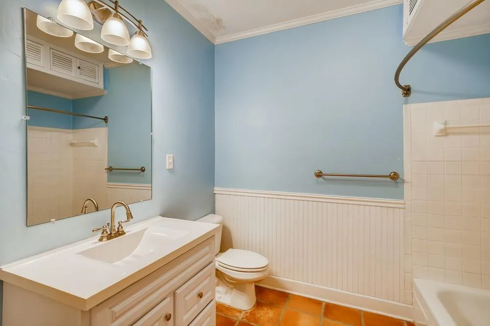 50 Forrest Place, Sandy Springs, Georgia 30328, 3 Bedrooms Bedrooms, ,3 BathroomsBathrooms,Residential,Sold,50 Forrest Place,6909512