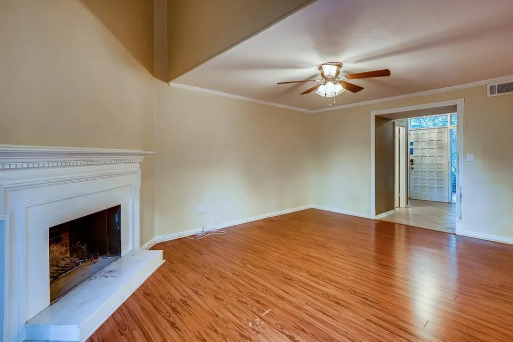 50 Forrest Place, Sandy Springs, Georgia 30328, 3 Bedrooms Bedrooms, ,3 BathroomsBathrooms,Residential,Sold,50 Forrest Place,6909512