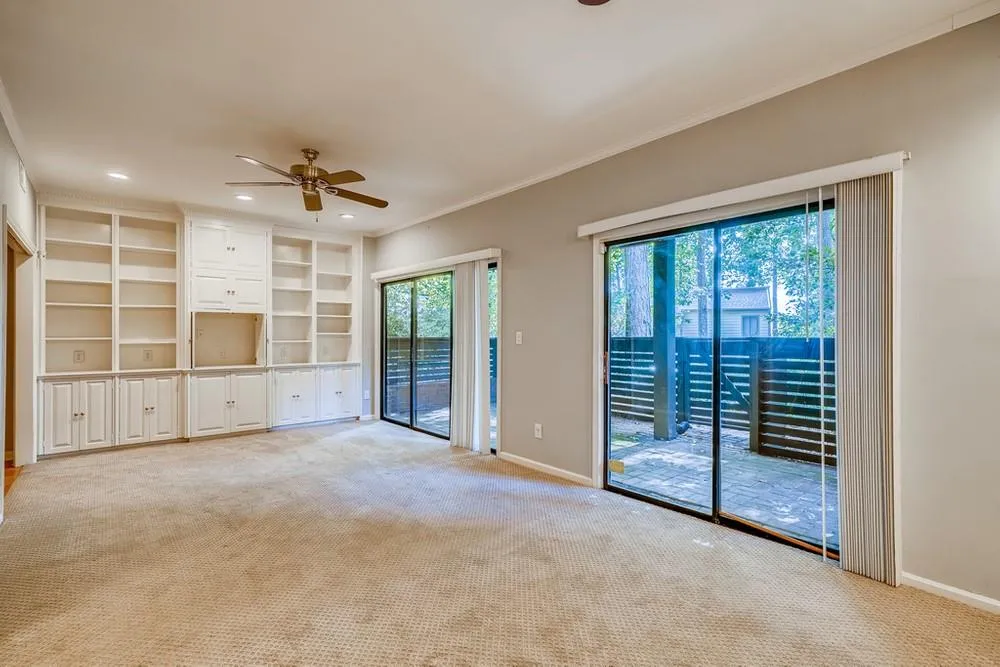 50 Forrest Place, Sandy Springs, Georgia 30328, 3 Bedrooms Bedrooms, ,3 BathroomsBathrooms,Residential,Sold,50 Forrest Place,6909512