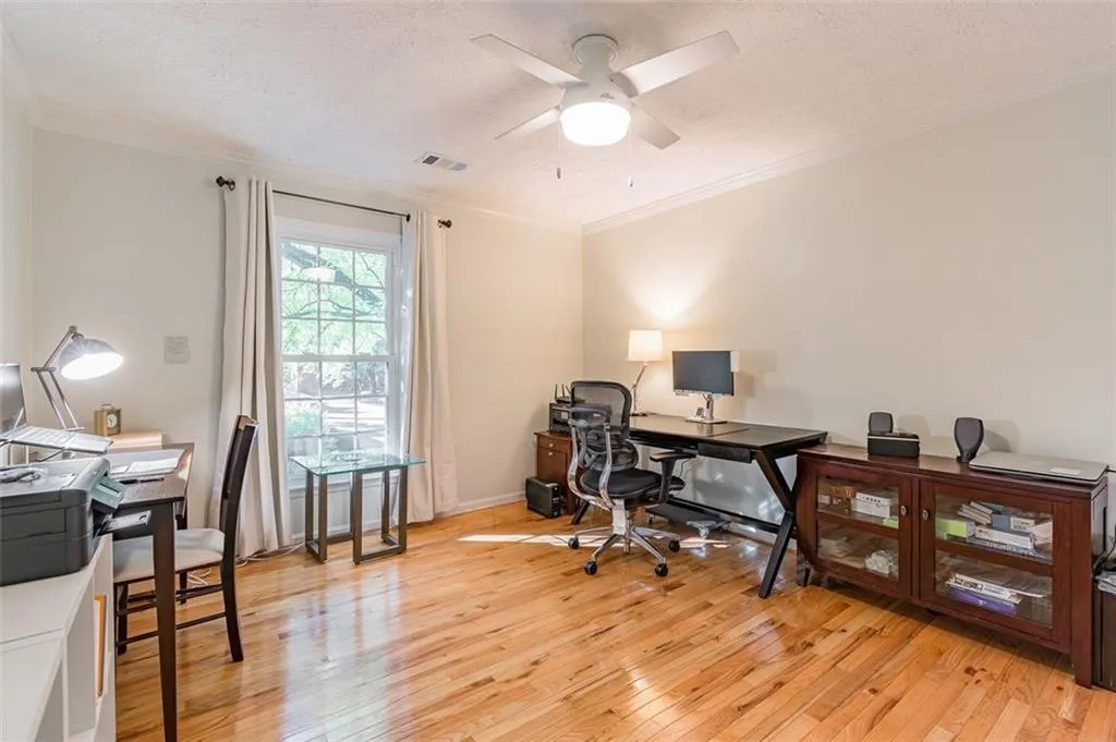 277 The South Chace, Sandy Springs, Georgia 30328, 3 Bedrooms Bedrooms, ,2 BathroomsBathrooms,Residential,Sold,277 The South Chace,7479040